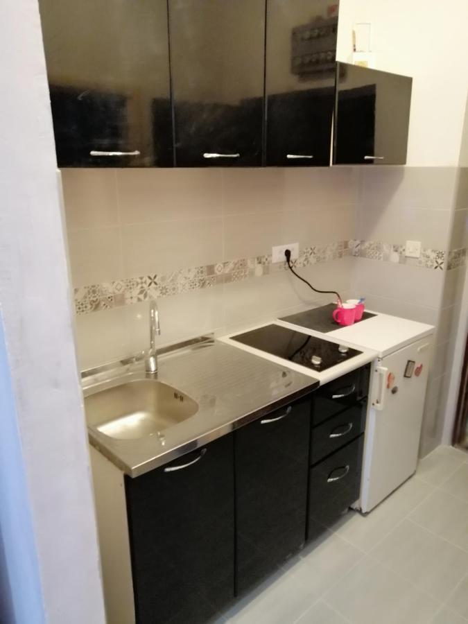Apartmani M แฮร์เซ็ก-โนวี ภายนอก รูปภาพ